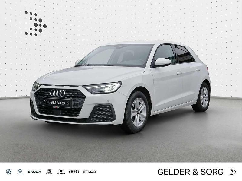 Gebraucht Audi A1 95 PS (69 kW) 2023 Cortinaweiß Limousine