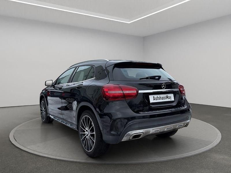 Gebraucht Mercedes GLA250 AMG line 211 PS (155 kW) 2017 Schwarz SUV