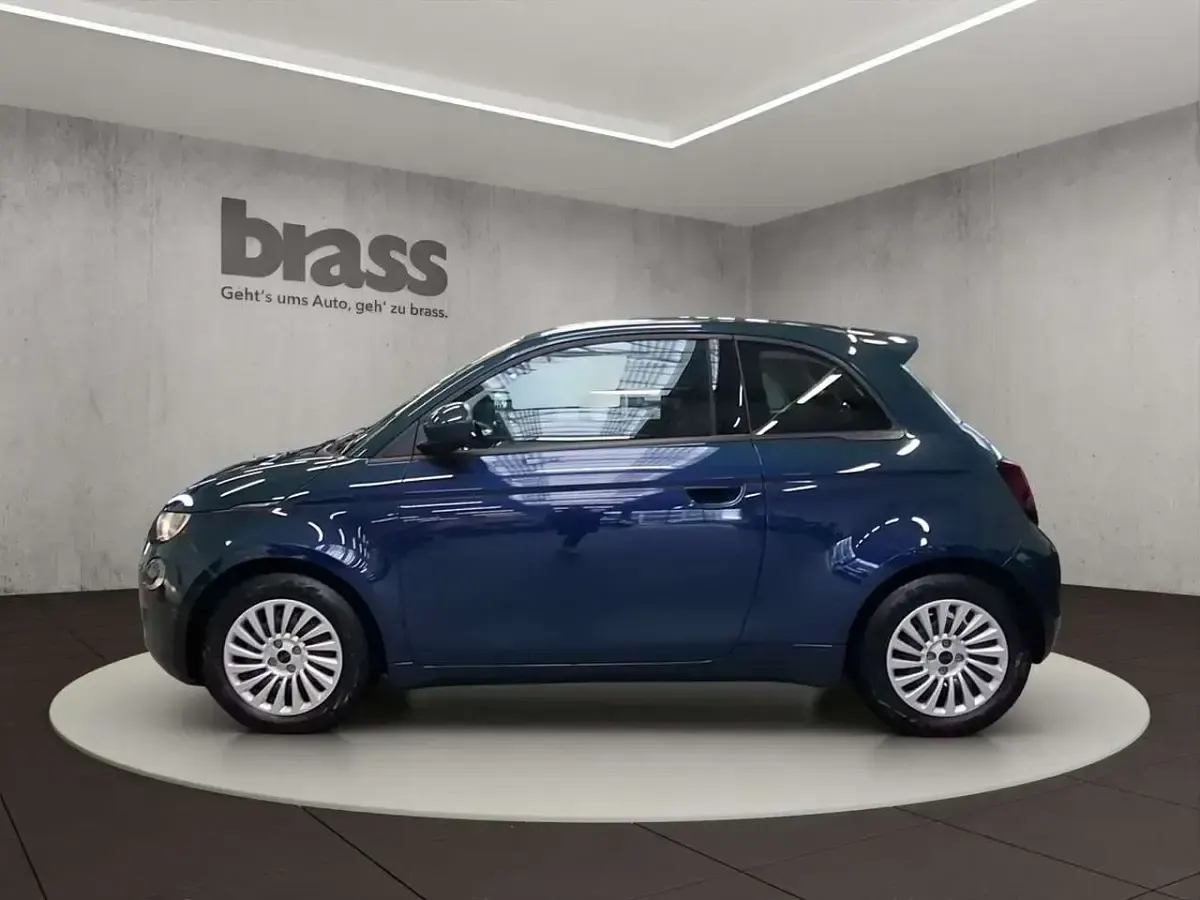 Gebraucht Fiat 500e 69 kW (95 PS) 2022 Ozean grün Limousine