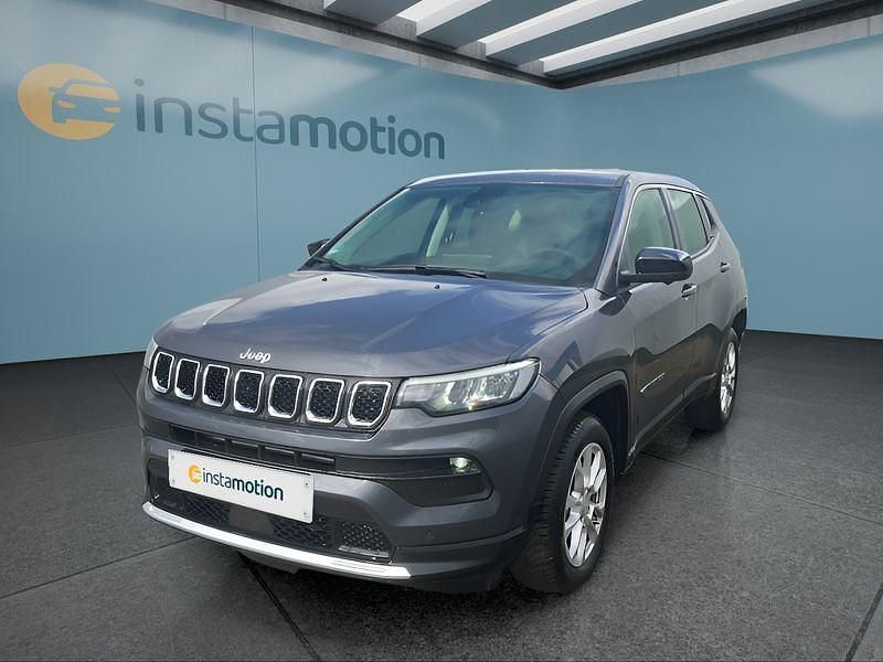 Gebraucht Jeep Compass 131 PS (96 kW) 2024 Grau SUV