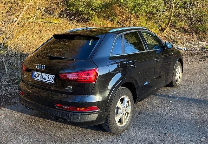 Gebraucht Audi Q3 S-Line 150 PS (110 kW) 2015 Schwarz SUV