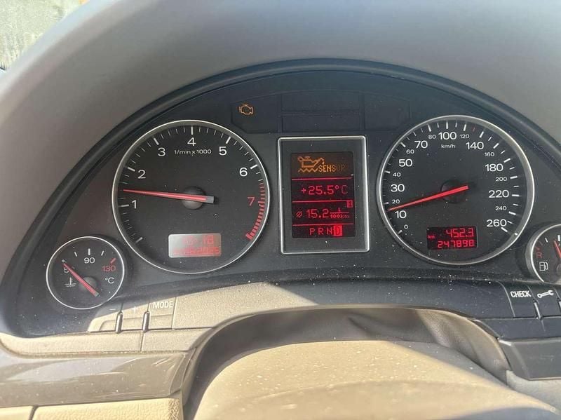Gebraucht 2001 Audi A4 Kombi | 1.000 € (Superpreis) - Bild 1/2