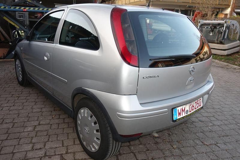 Gebraucht Opel Corsa Edition 60 PS (44 kW) 2006 Silber Kleinwagen