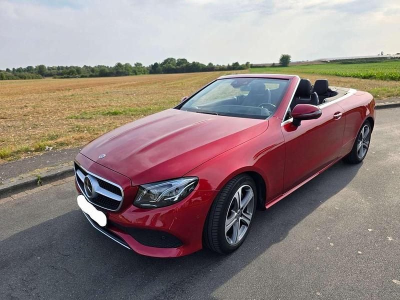 Gebraucht 2018 Mercedes E220 Avantgarde Cabrio | 34.900 € (Guter Preis) - Bild 1/4