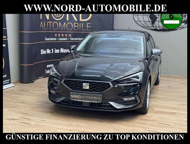 Mitternachtsschwarz Gebraucht 2024 Seat Leon FR Limousine | 25.490 € (Guter Preis) - Bild 1/3