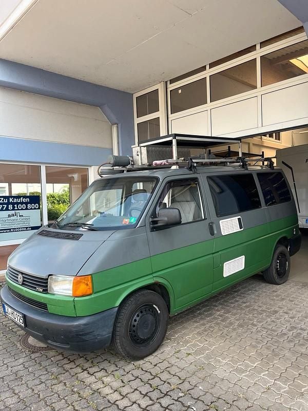 Grün Gebraucht 1997 VW T4 Van | 10.500 € - Bild 1/4