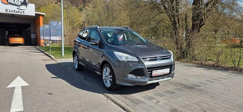 Gebraucht Ford Kuga Individual 163 PS (119 kW) 2014 Grau SUV