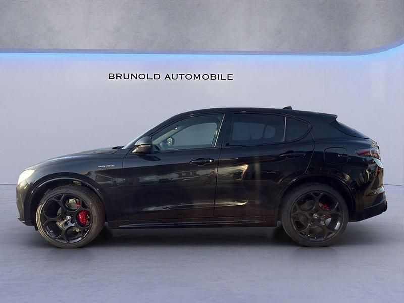Neu Alfa Romeo Stelvio Veloce 280 PS (205 kW) 2026 Schwarz SUV