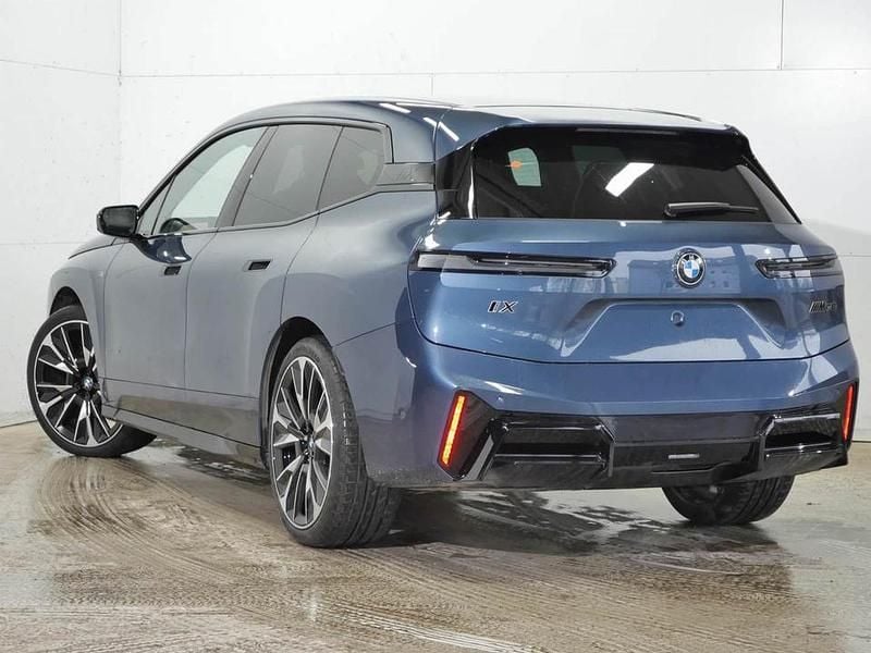 Gebraucht BMW iX Shadowline 484 kW (659 PS) 2025 (blau)  arctic race blue SUV