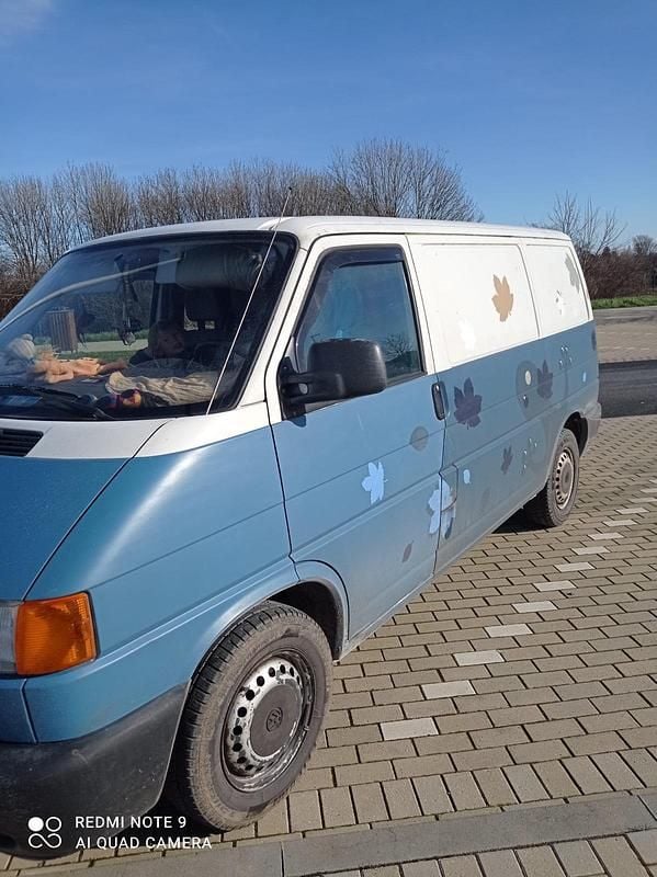 Andere farben Gebraucht 2001 VW T4 Van | 2.500 € (Superpreis) - Bild 1/4