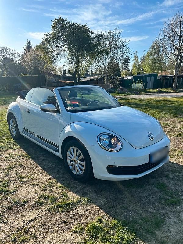 Gebraucht VW Beetle Edition 105 PS (77 kW) 2014 Weiß Kleinwagen