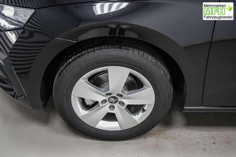 Neu Skoda Scala Selection 116 PS (85 kW) 2026 Black magic metallic ... Kleinwagen