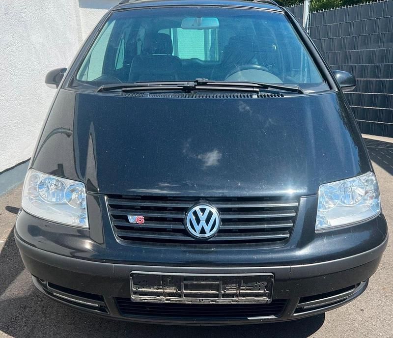 Gebraucht VW Sharan 203 PS (149 kW) 2003 Schwarz Van / Kleinbus
