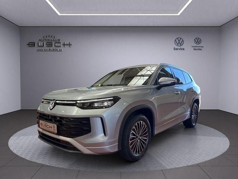 Gebraucht VW Tayron Life 150 PS (110 kW) 2025 Dolomit silber SUV