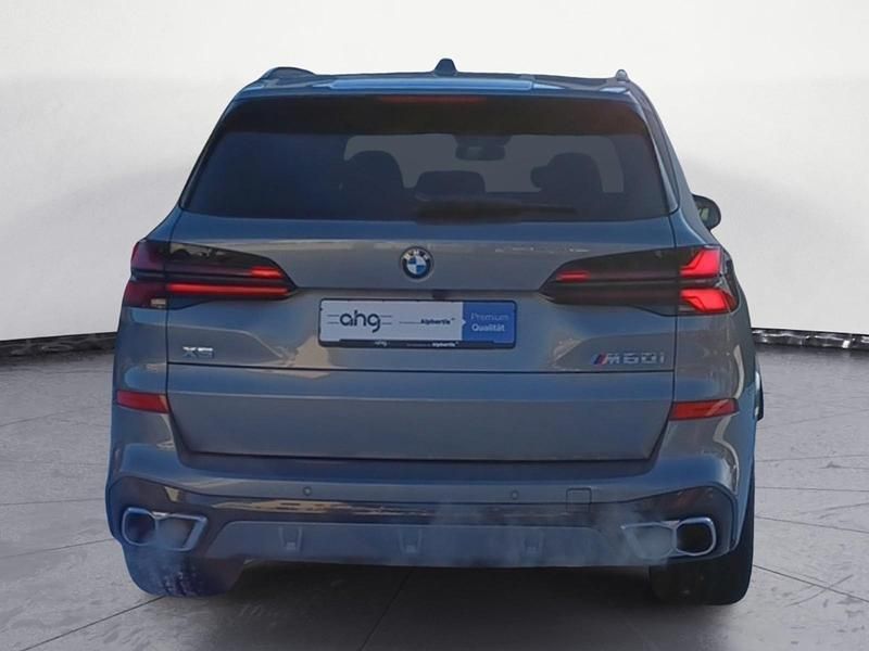 Gebraucht BMW X5 M Sport 530 PS (389 kW) 2024 Grau SUV