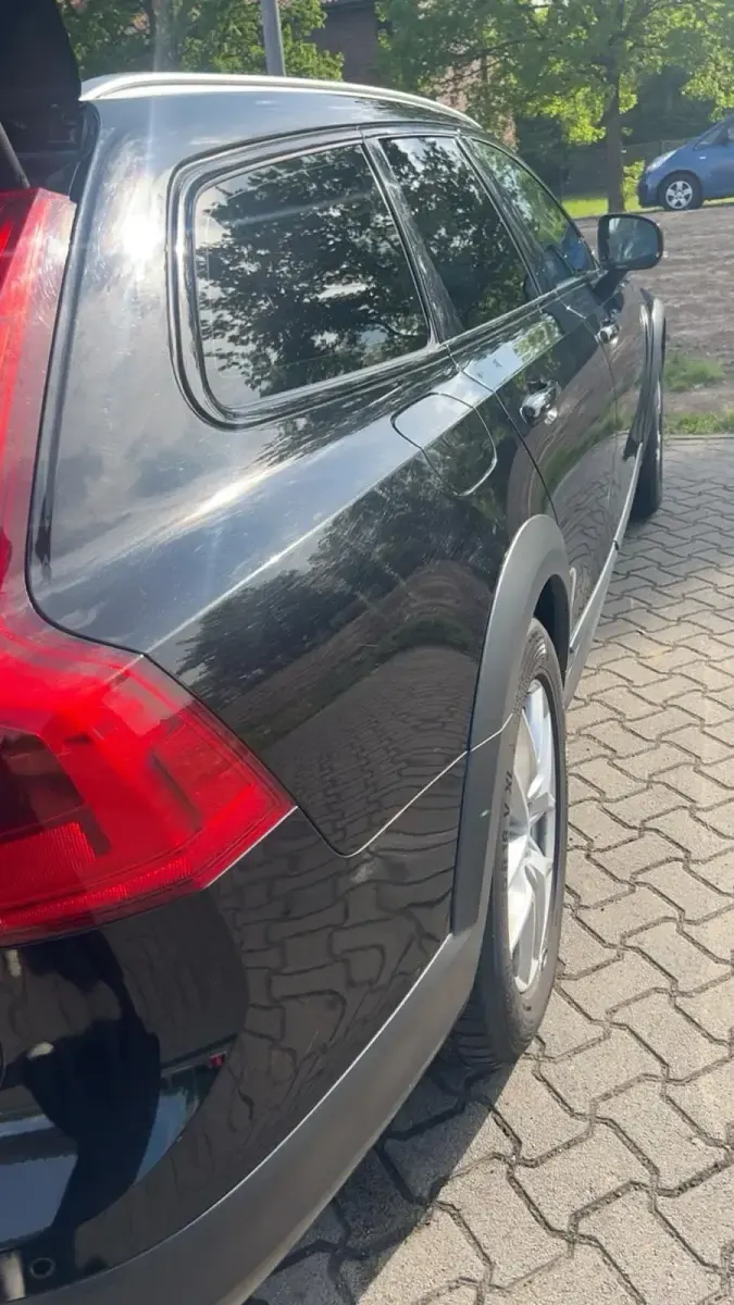 Second-hand Volvo V90 CC 235 CP (172 kW) 2018 Negru Break