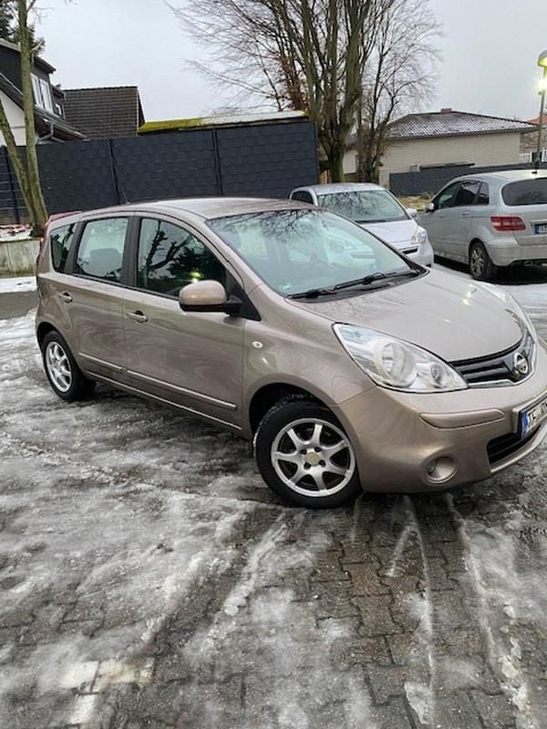 Gebraucht Nissan Note Acenta 88 PS (64 kW) 2009 Gold Kleinwagen