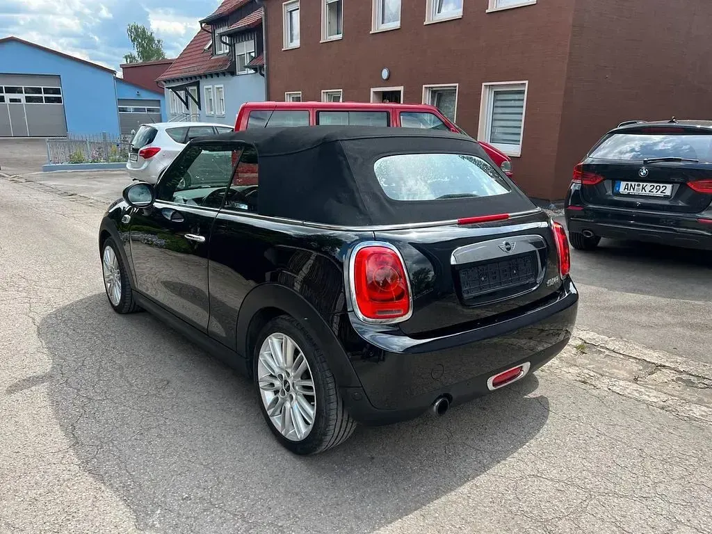 Gebraucht Mini Cooper 136 PS (100 kW) 2017 Schwarz Kleinwagen