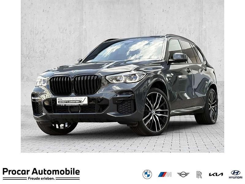 Grau Gebraucht 2022 BMW X5 M Sport SUV | 61.390 € (Guter Preis) - Bild 1/3