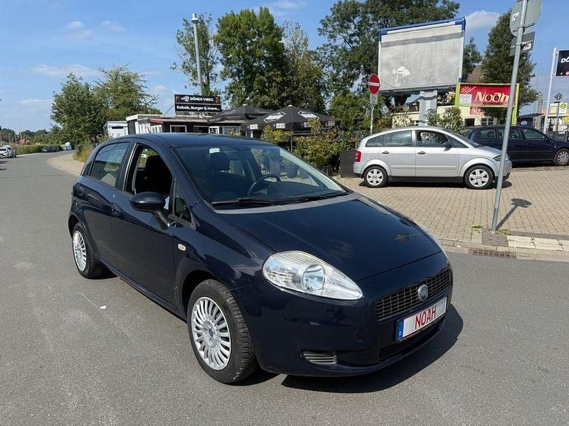 Blau Gebraucht 2006 Fiat Grande Punto Dynamic Kleinwagen | 1.599 € (Guter Preis) - Bild 1/4