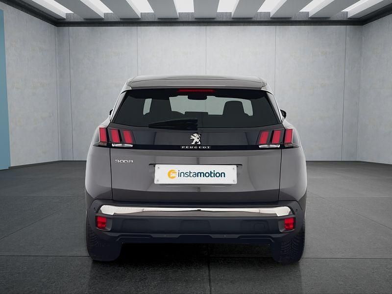 Gebraucht Peugeot 3008 Allure 131 PS (96 kW) 2023 Grau Van / Kleinbus