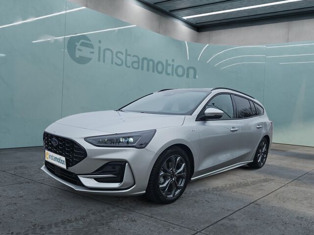 Silber Gebraucht 2023 Ford Focus ST-Line Kombi | 30.550 € (Teuer) - Bild 1/2