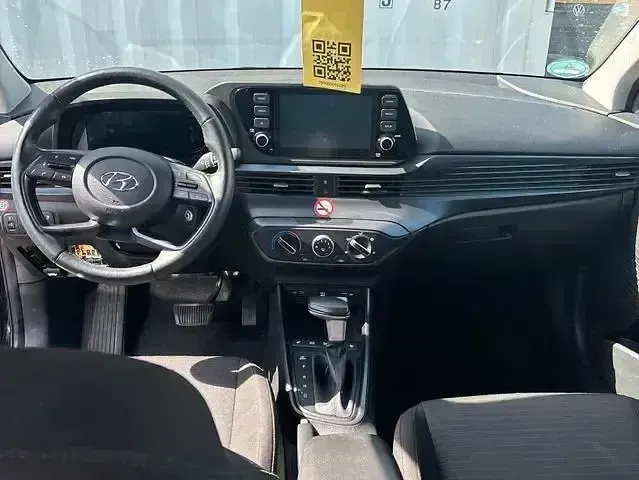 Gebraucht Hyundai i20 Trend 101 PS (74 kW) 2023 Schwarz Kleinwagen
