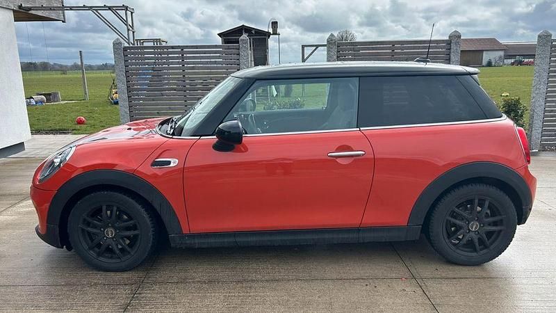Gebraucht Mini Cooper 136 PS (100 kW) 2019 Orange Kleinwagen
