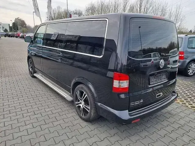 Second-hand VW T5 102 CP (75 kW) 2009 Negru Van