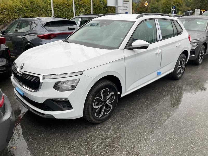 Moonweiß metallic Neu 2025 Skoda Kamiq SUV | 22.645 € (Guter Preis) - Bild 1/3