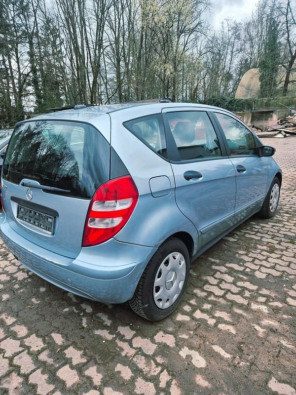 Gebraucht Mercedes A150 95 PS (69 kW) 2006 Blau Van / Kleinbus