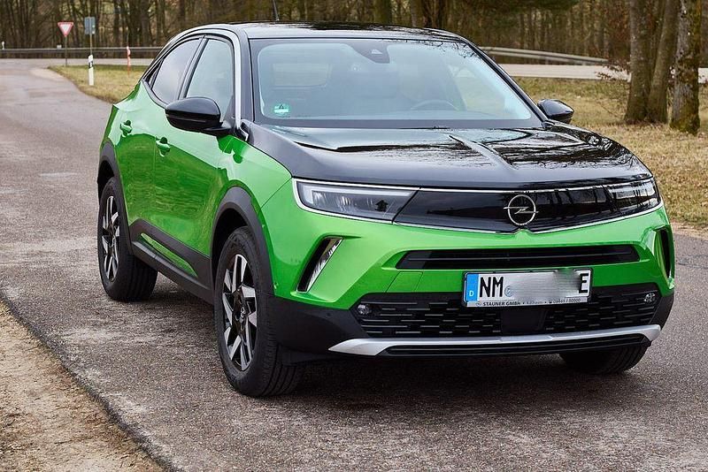Gebraucht Opel Mokka-e Elegance 100 kW (136 PS) 2023 Grün SUV