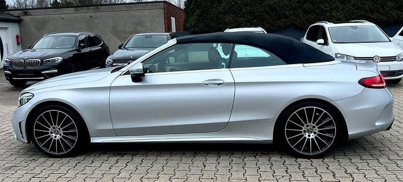 Gebraucht Mercedes C200 AMG line 184 PS (135 kW) 2020 Silber Cabrio