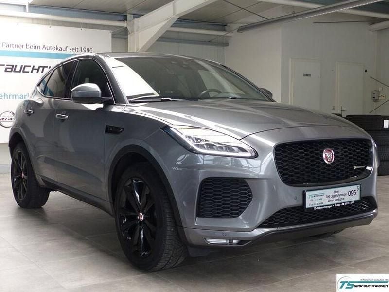 Grau corris grey (metallic) Gebraucht 2020 Jaguar E-Pace Chequered Flag SUV | 28.490 € (Etwas zu teuer) - Bild 1/4