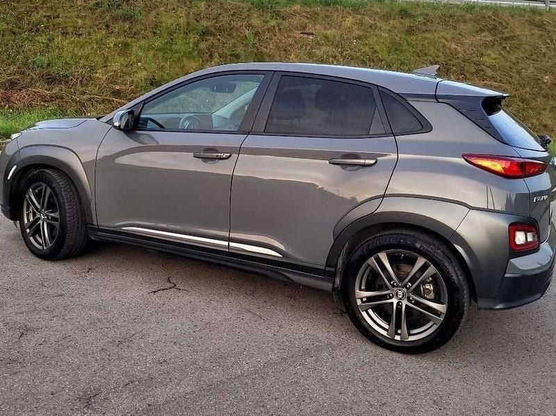 Gebraucht Hyundai Kona Premium 150 kW (204 PS) 2021 Grau SUV
