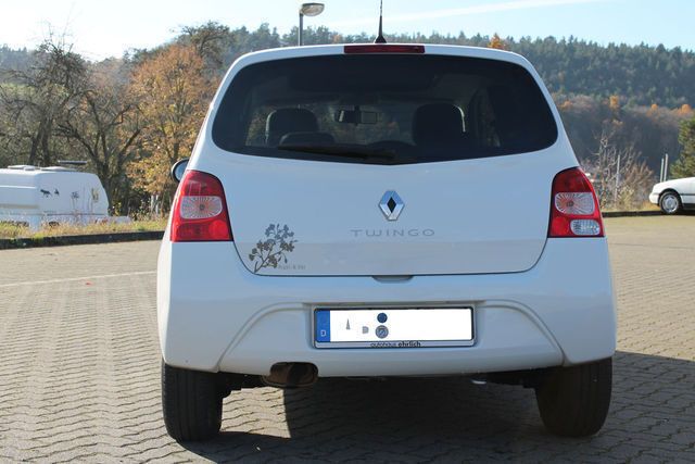 Gebraucht Renault Twingo Night&Day 102 PS (75 kW) 2009 Weiß Kleinwagen