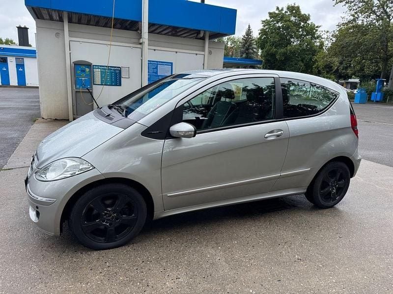 Gebraucht Mercedes A200 136 PS (100 kW) 2005 Silber Limousine
