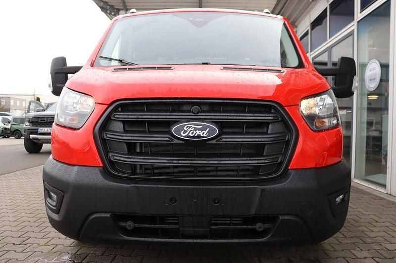 Neu Ford Transit Trend 131 PS (96 kW) 2025 Race red Van / Kleinbus