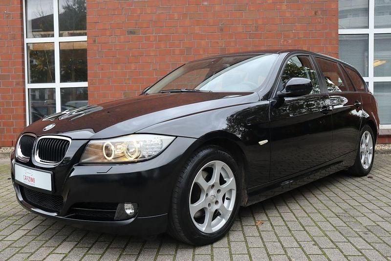 Gebraucht BMW 318 Comfort Edition 143 PS (105 kW) 2008 Schwarz Kombi