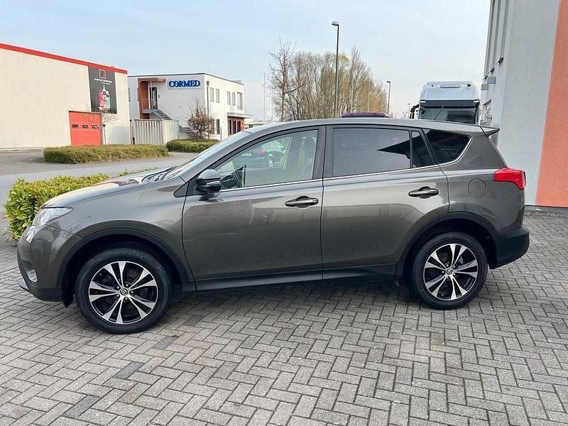 Gebraucht Toyota RAV4 Edition 150 PS (110 kW) 2015 SUV