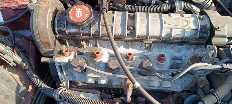 Gebraucht Renault 19 88 PS (64 kW) 1992 Rot Cabrio