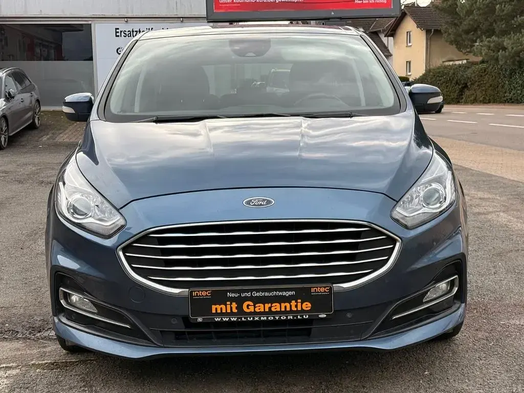 Używany Ford S-MAX Trend 150 KM (110 kW) 2021 Niebieski Minivan