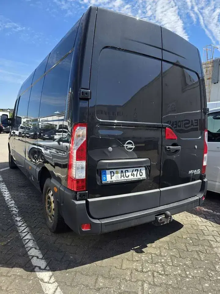 Gebraucht Opel Movano S 145 PS (106 kW) 2017 Schwarz Van / Kleinbus