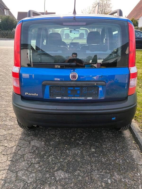 Gebraucht Fiat Panda 60 PS (44 kW) 2009 Blau Kleinwagen