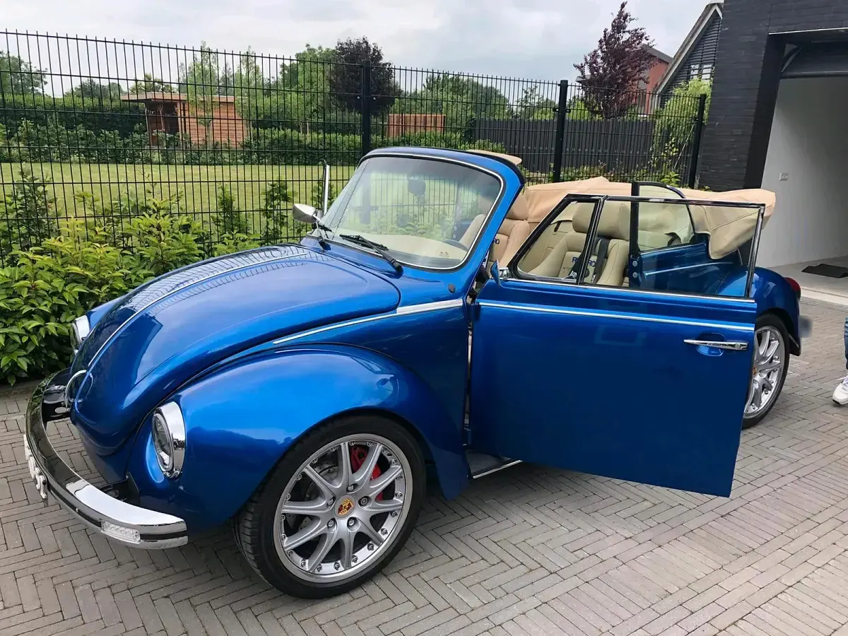 Gebraucht VW Käfer 180 PS (132 kW) 1973 Blau Cabrio