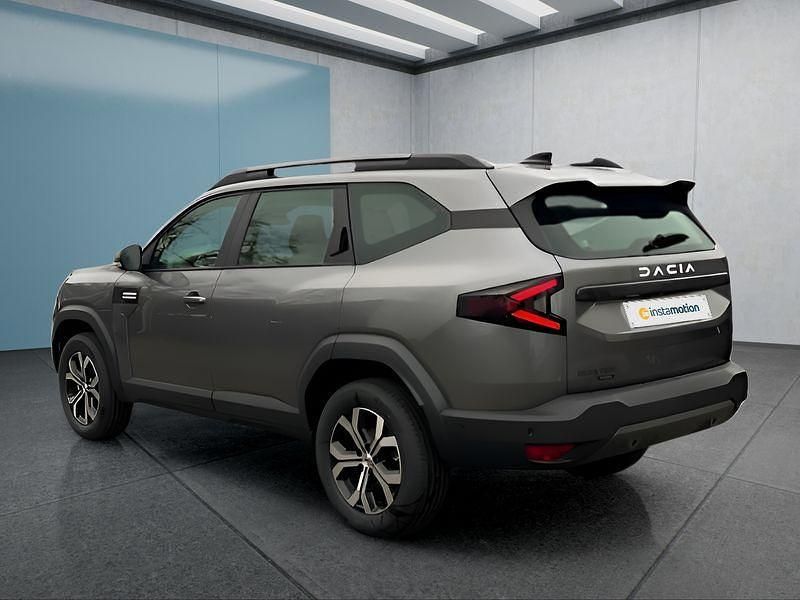 Neu Dacia Bigster 158 PS (116 kW) 2025 Grau SUV