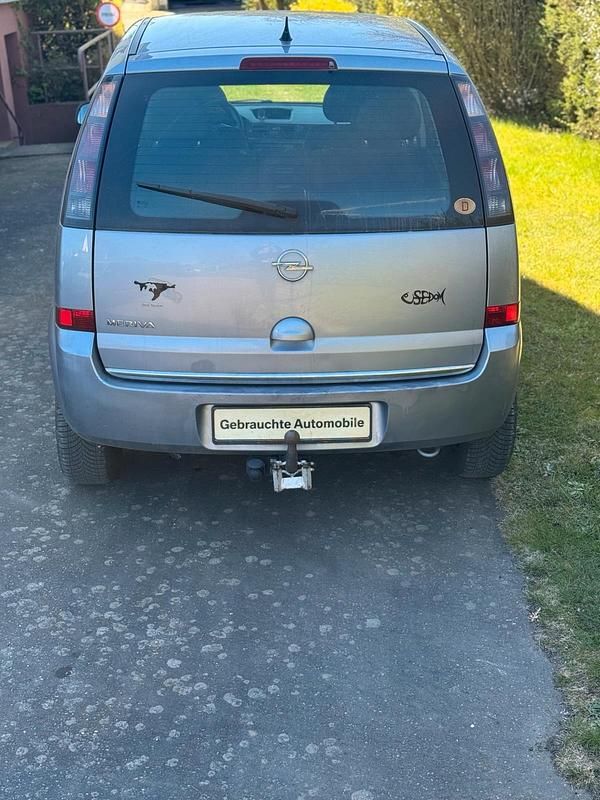 Gebraucht Opel Meriva Edition+ 90 PS (66 kW) 2008 Grau Van / Kleinbus