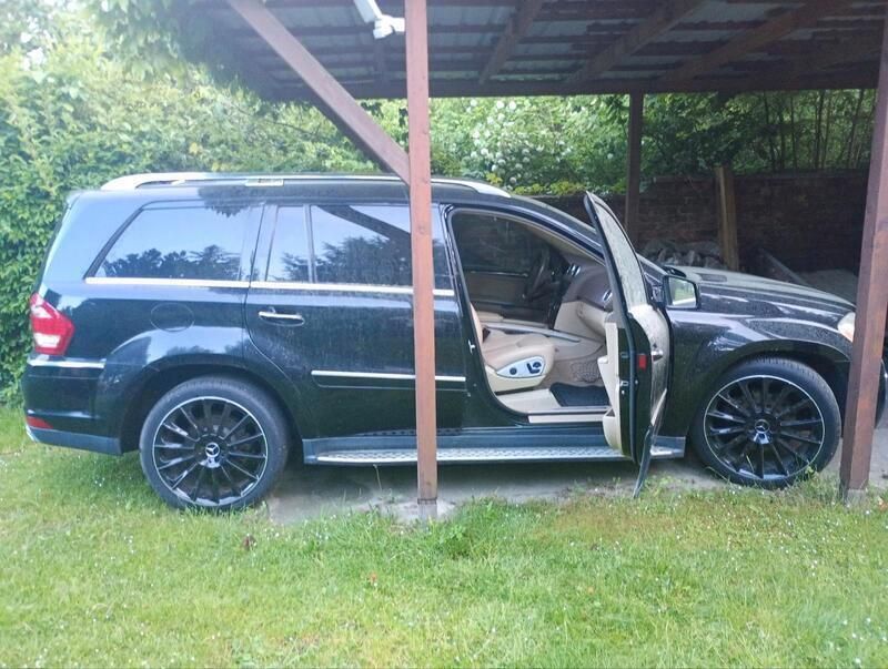 Schwarz Gebraucht 2012 Mercedes GL500 SUV | 20.000 € - Bild 1/4