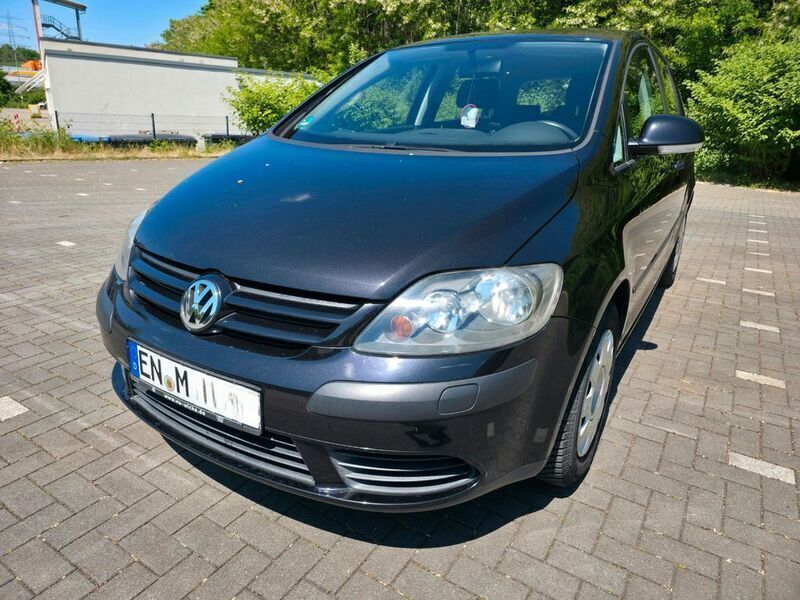 Schwarz Gebraucht 2005 VW Golf Plus Trendline Van / Kleinbus | 2.250 € (Superpreis) - Bild 1/4