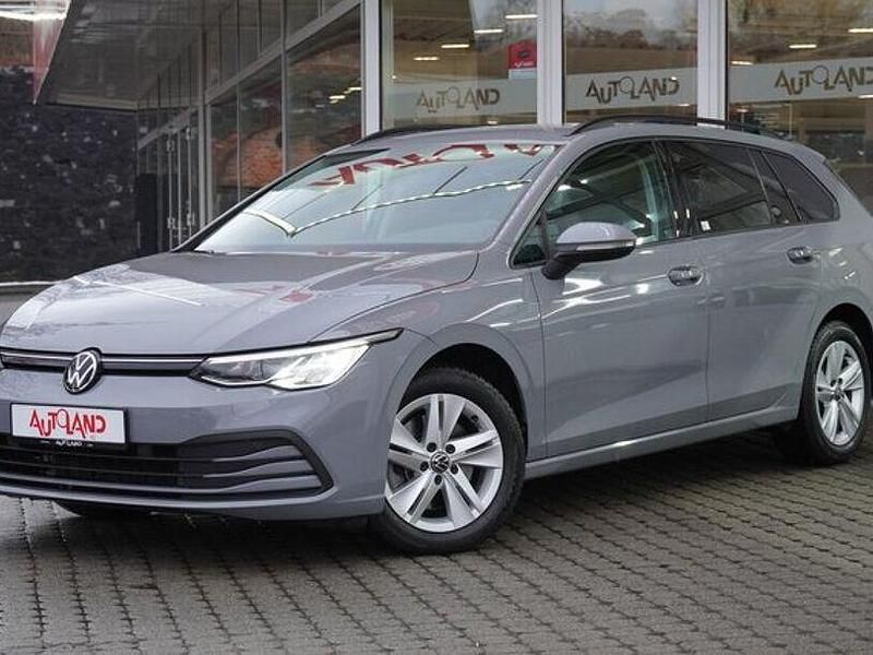 Gebraucht VW Golf VIII Life 150 PS (110 kW) 2022 Grau Kombi